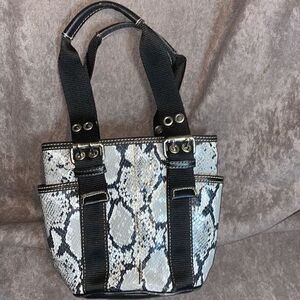 Nine West small purse *Sale* Bundle 2 purses for  $60